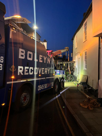 7502e145-ff9f-46e8-8692-217feaf5e3d5